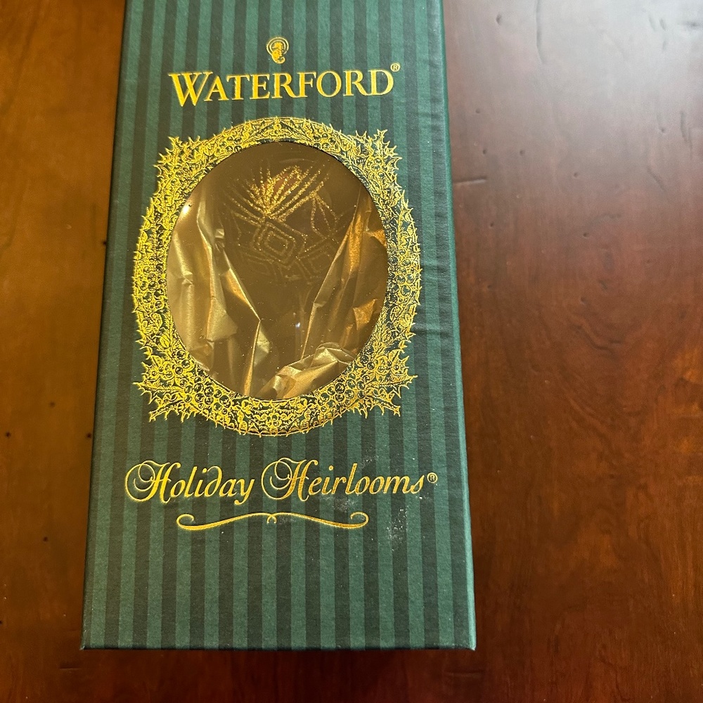 Waterford Holiday Heirlooms Ornament New Years Toast 2000 NIB Glass
